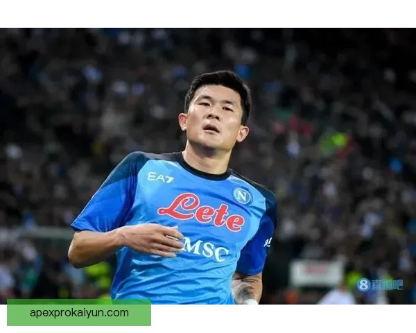 金玟哉在拜仁生涯中表现稳健，逐渐展现出强大竞争力。