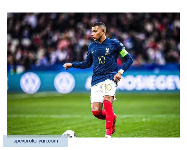 姆巴佩在国家队表现稳健，助力法国足球崛起为新王者